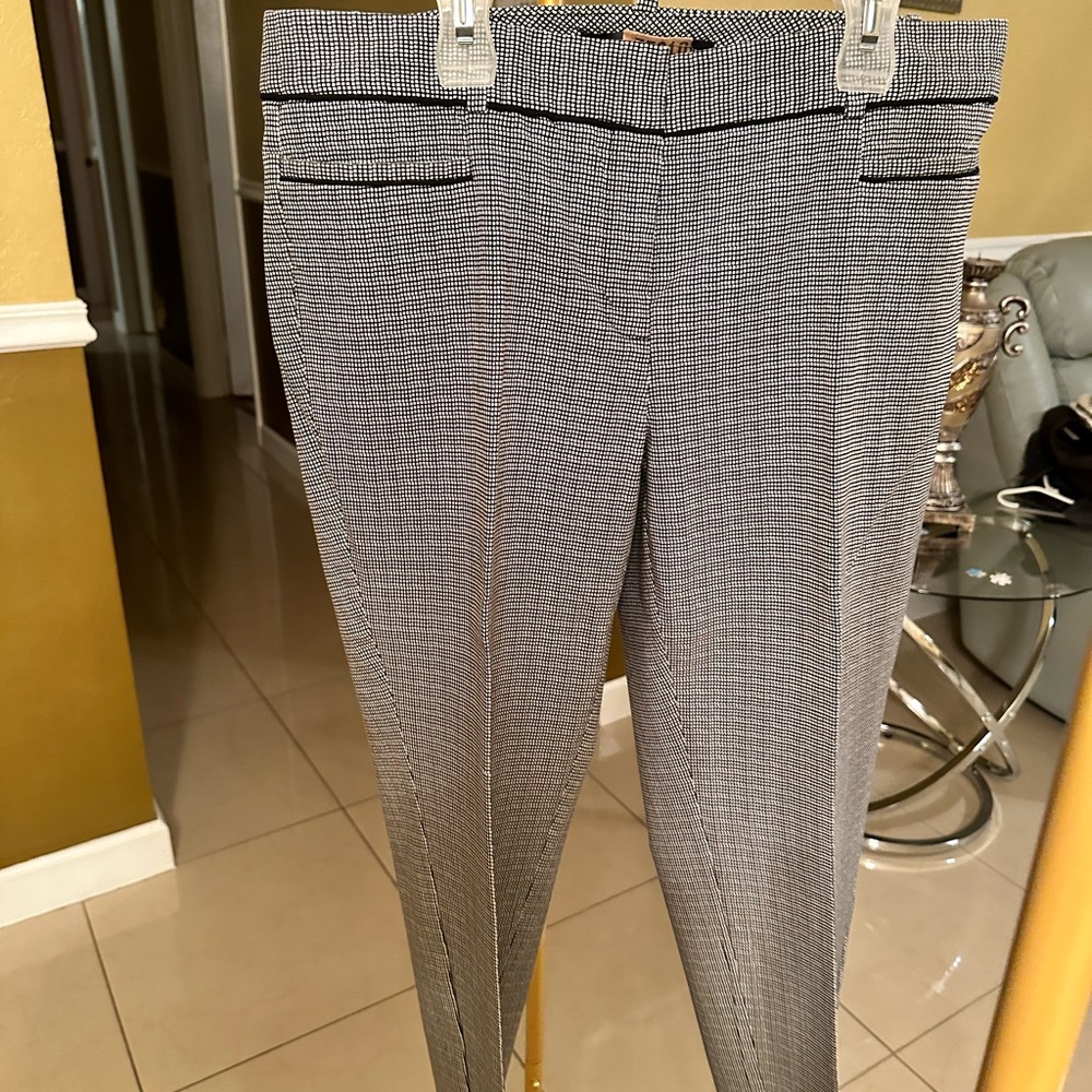 Black And White Capri Slacks - image 2